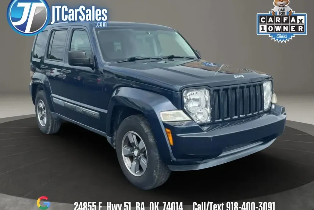 2008 Jeep Liberty Sport photo 1