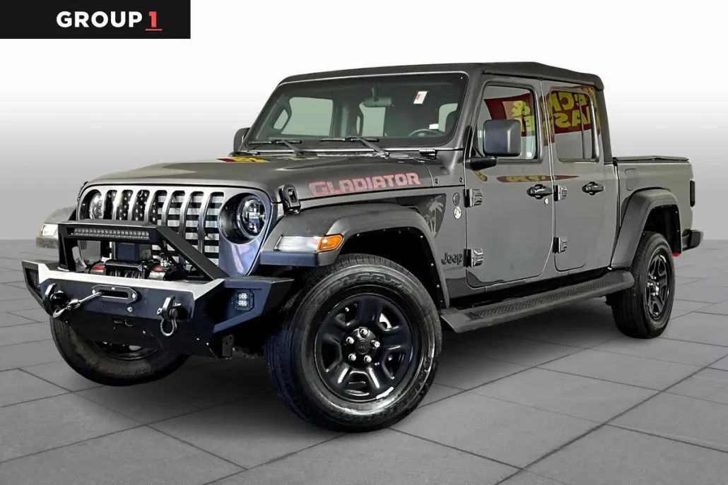 2022 Jeep Gladiator Sport photo 1