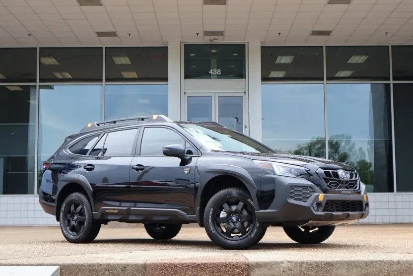 2025 Subaru Outback Wilderness photo 1