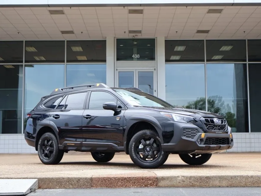 2025 Subaru Outback Wilderness photo 1