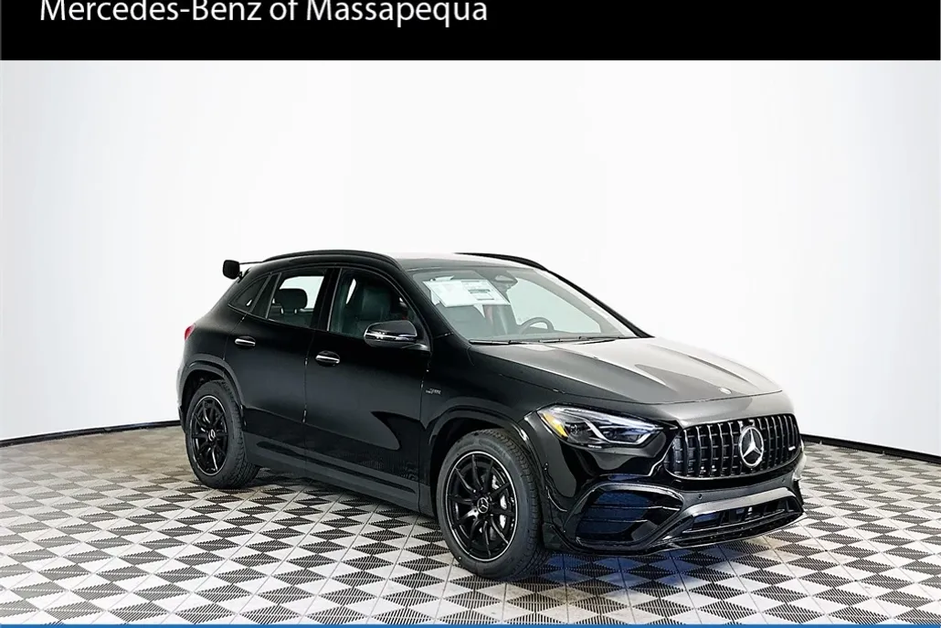 2025 Mercedes Benz GLA AMG 35 4MATIC photo 1