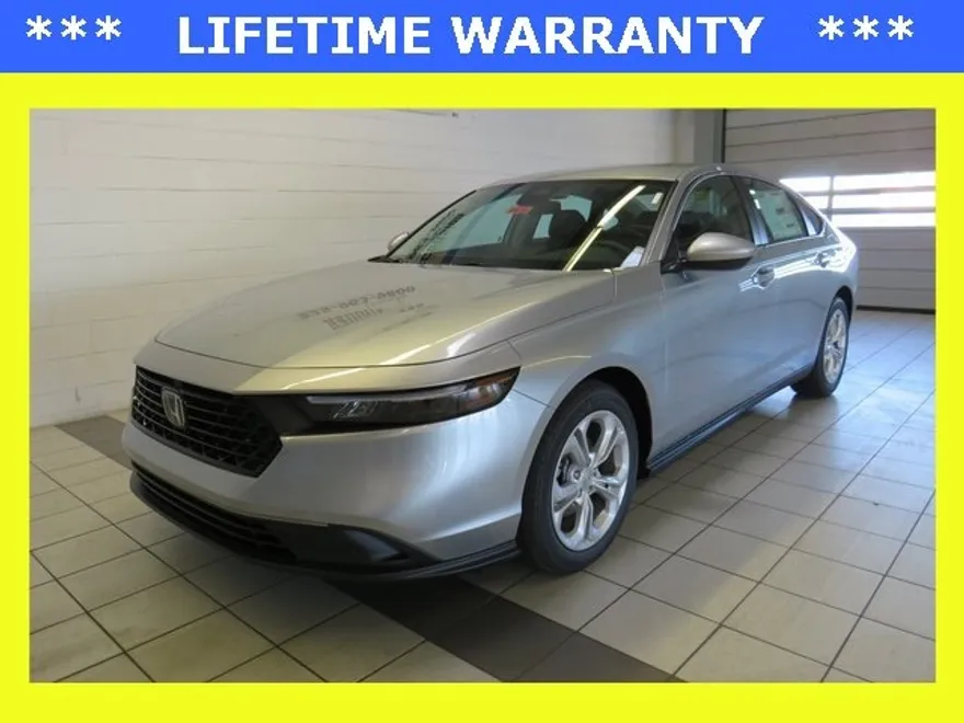 2025 Honda Accord LX photo 1