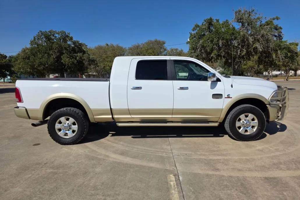 2016 Ram 2500 Laramie Longhorn photo 1