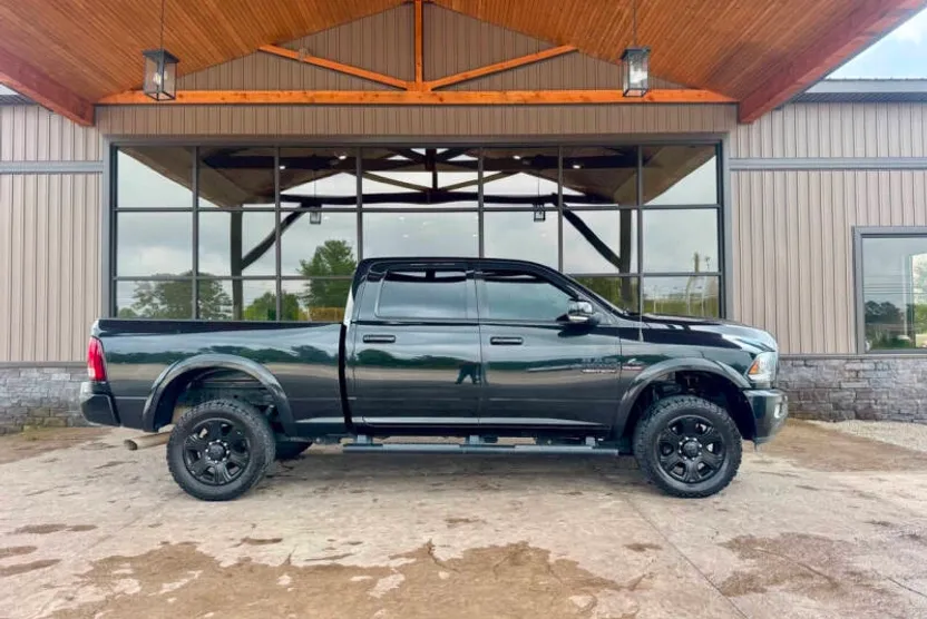 2017 Ram 2500 Laramie photo 1
