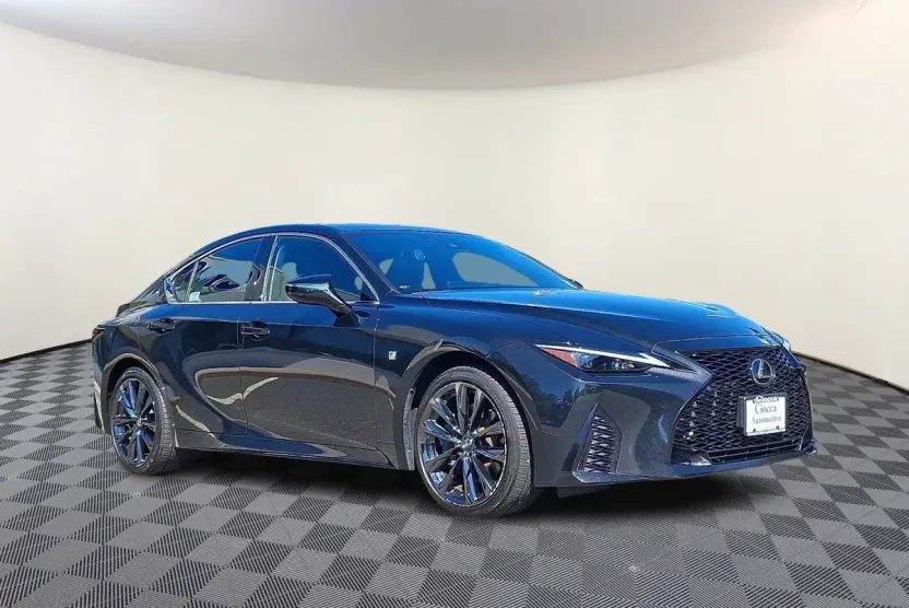 2023 Lexus IS 350 F SPORT photo 1