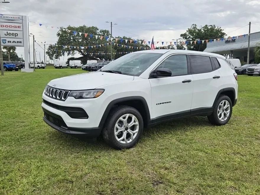 2025 Jeep Compass Sport photo 1