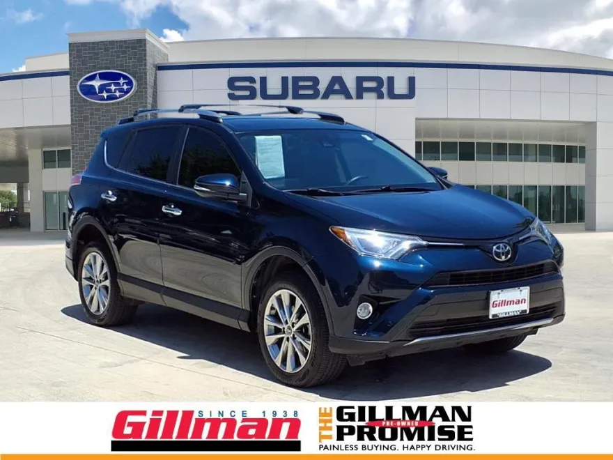 2017 Toyota RAV4 Limited photo 1