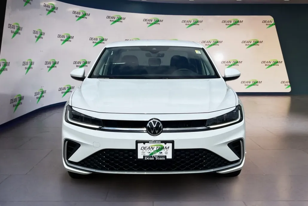 2025 Volkswagen Jetta 1.5T S photo 1