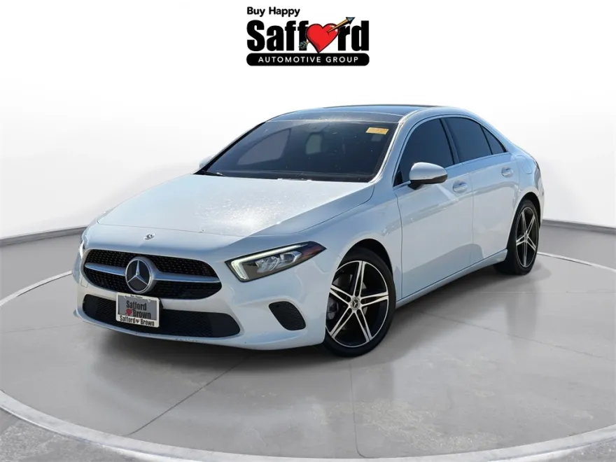 2021 Mercedes Benz A 220 4MATIC photo 1