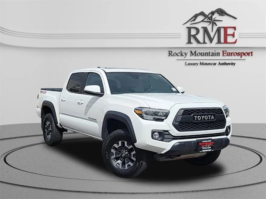 2021 Toyota Tacoma TRD Off-Road photo 1