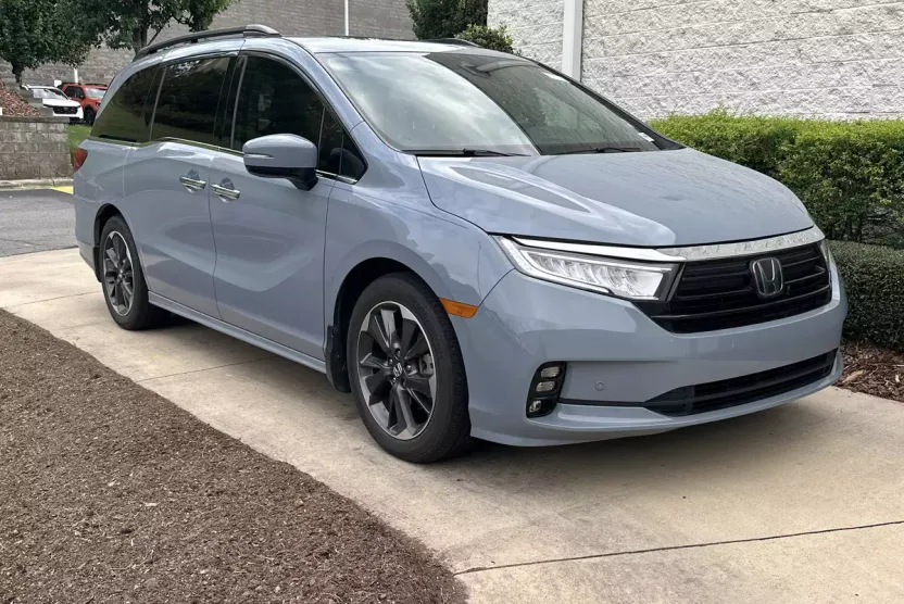 2023 Honda Odyssey Elite photo 1
