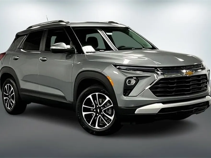 2026 Chevrolet Trailblazer LT photo 1