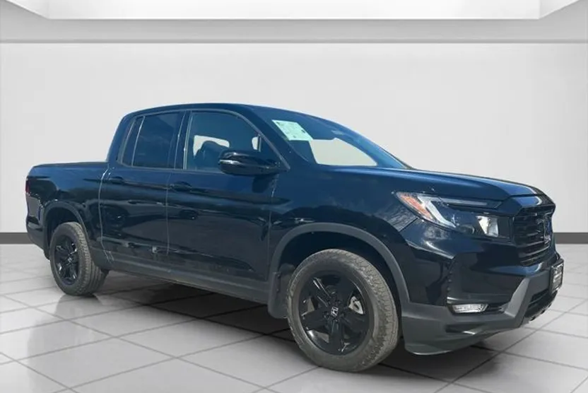 2022 Honda Ridgeline Black Edition photo 1