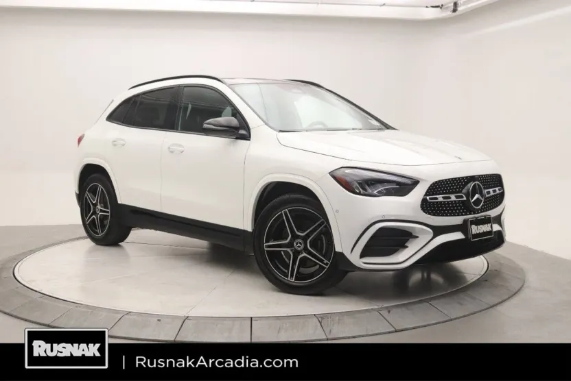 2025 Mercedes Benz GLA 250 AMG photo 1