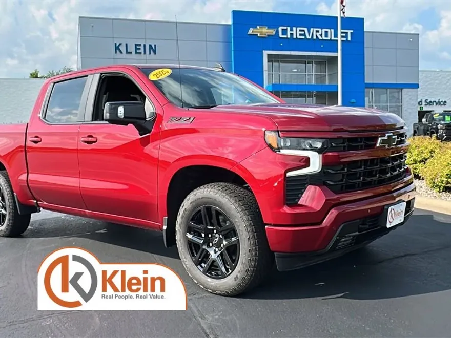 2025 Chevrolet Silverado 1500 RST photo 1