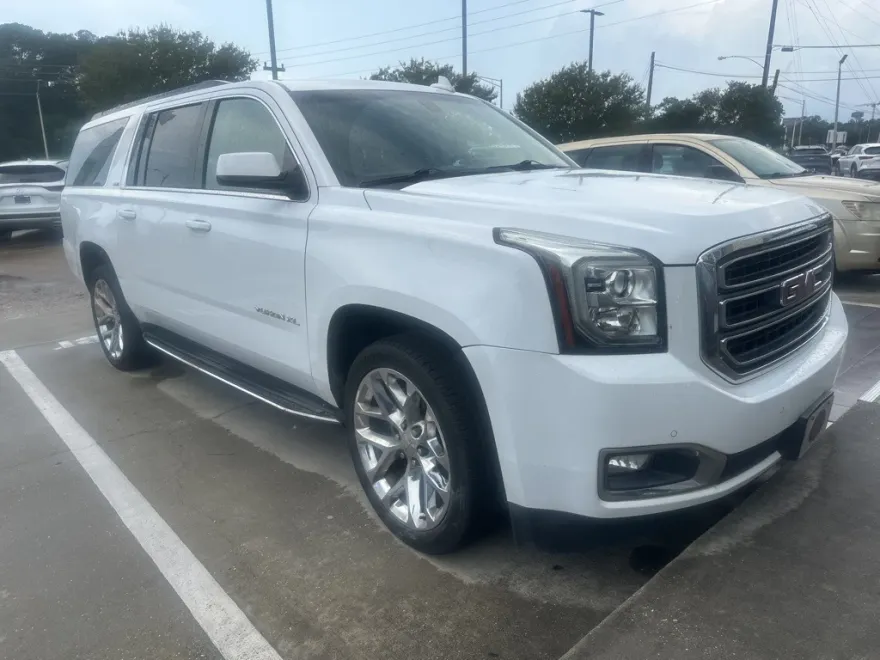 2018 Gmc Yukon XL SLE photo 1