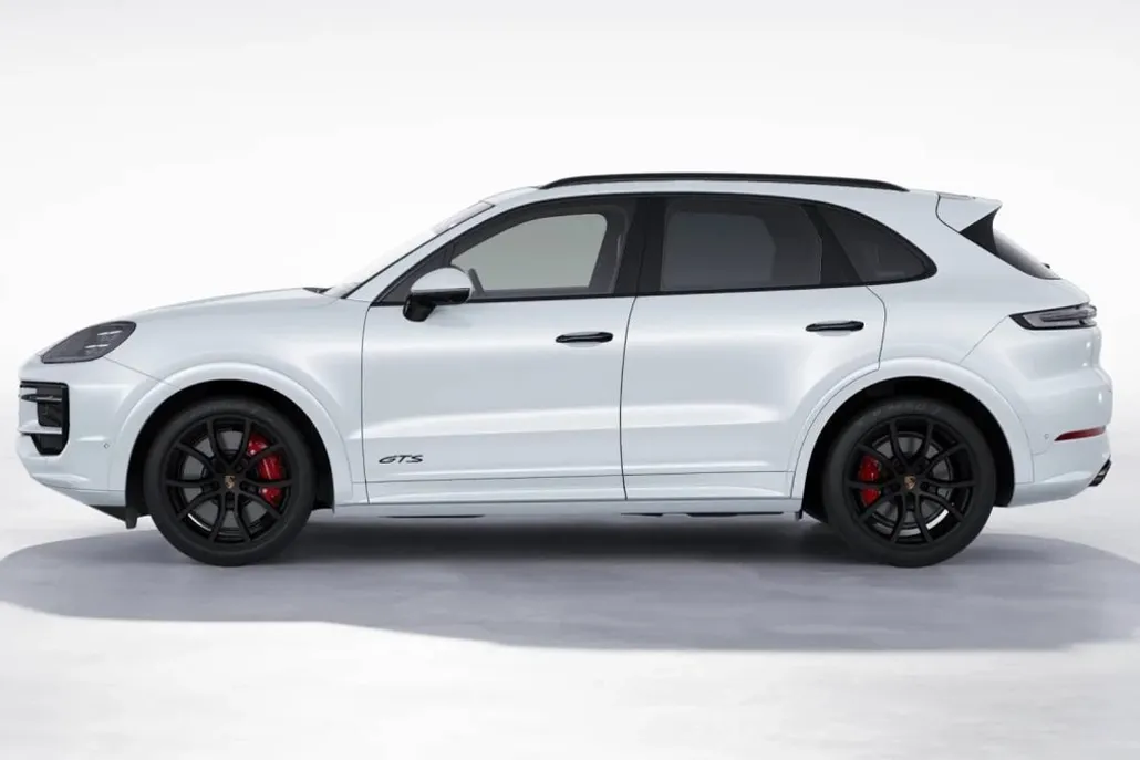 2026 Porsche Cayenne GTS photo 1