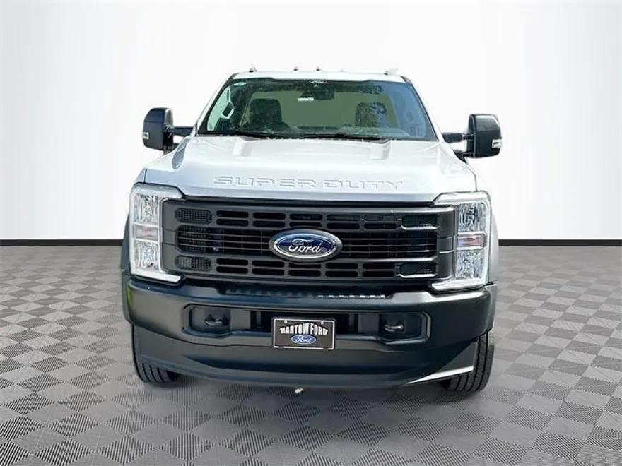 2026 Ford F-600 photo 1