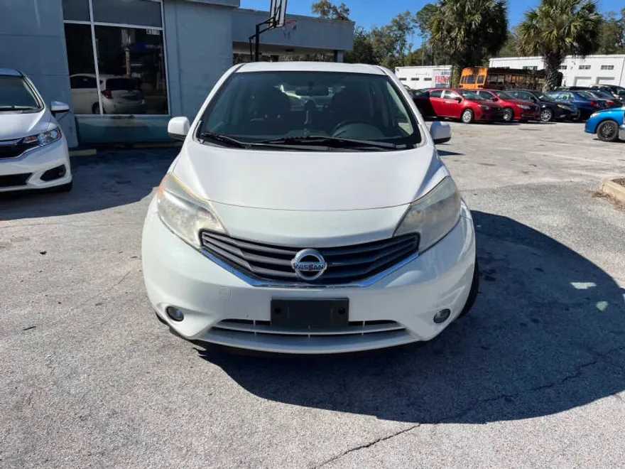 2014 Nissan Versa Note S photo 1