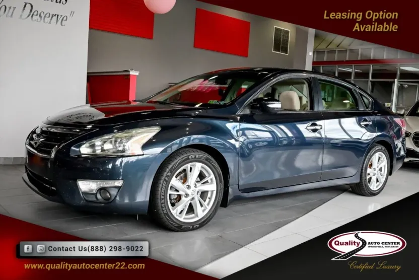 2014 Nissan Altima 2.5 SV photo 1