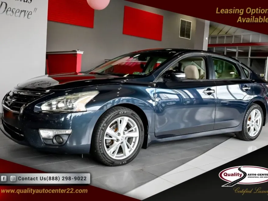 2014 Nissan Altima 2.5 SV photo 1