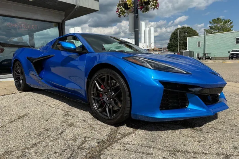 2024 Chevrolet Corvette Stingray Z06 2LZ photo 1