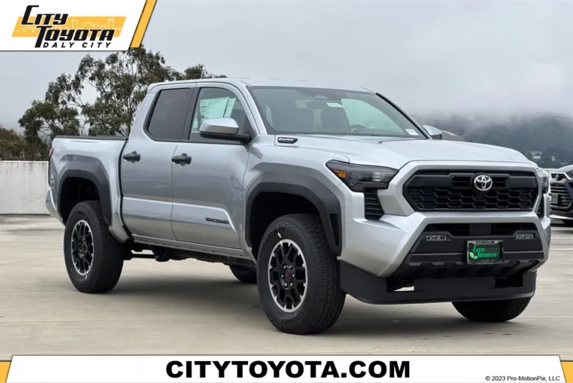 2025 Toyota Tacoma TRD Off-Road Double Cab photo 1