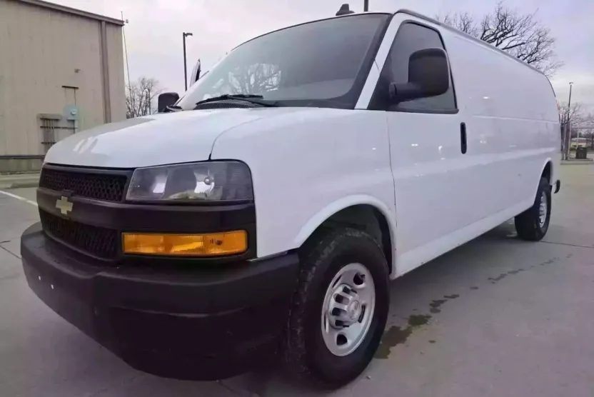 2019 Chevrolet Express 2500 Cargo Van photo 1
