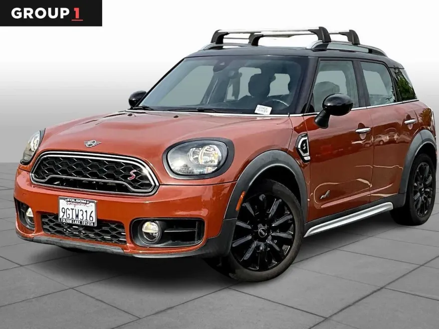 2019 Mini Countryman S ALL4 photo 1