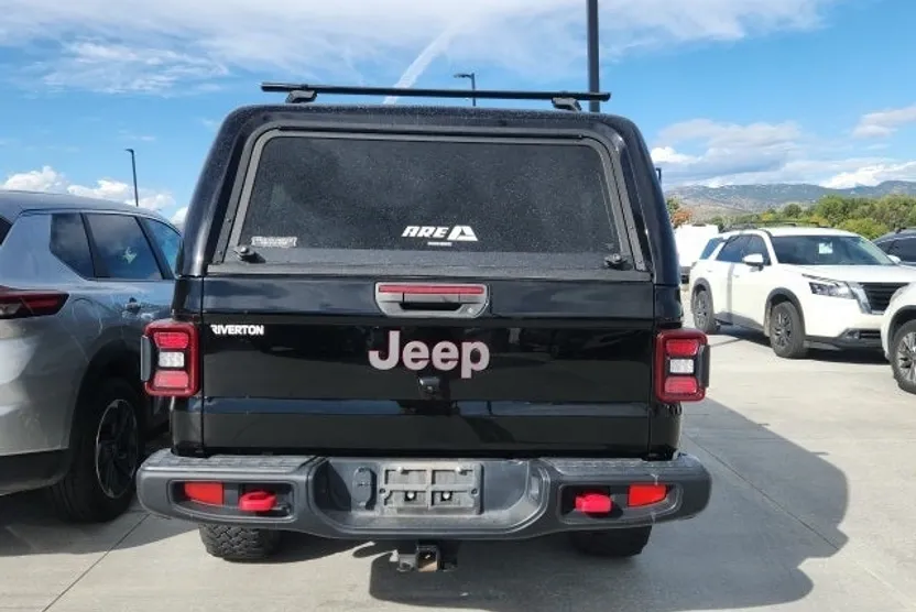 2020 Jeep Gladiator Rubicon photo 1