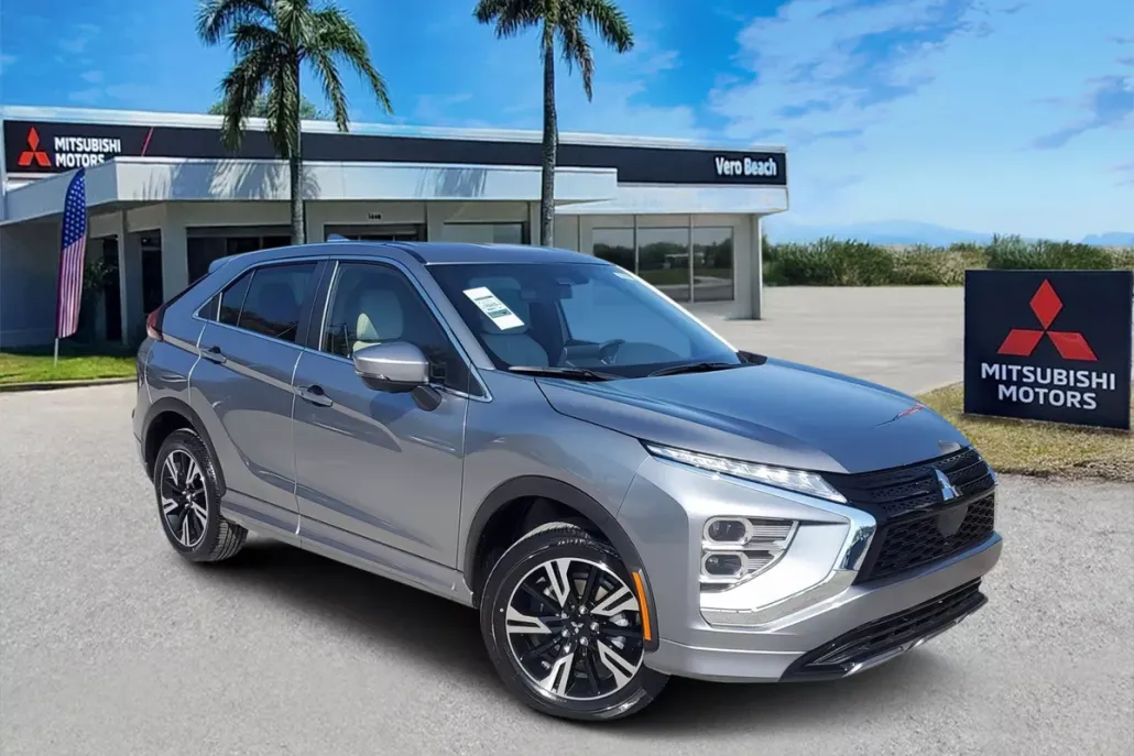 2025 Mitsubishi Eclipse Cross SEL photo 1