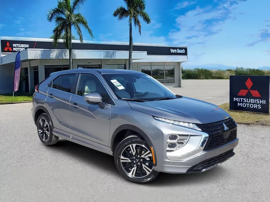 2025 Mitsubishi Eclipse Cross SEL photo 1