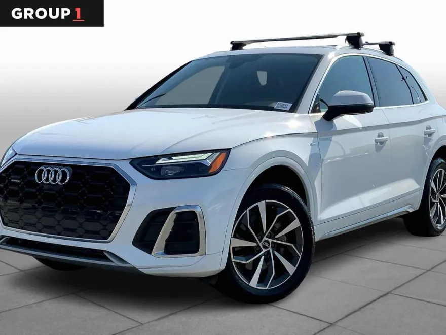 2024 Audi Q5 S line Premium Plus photo 1