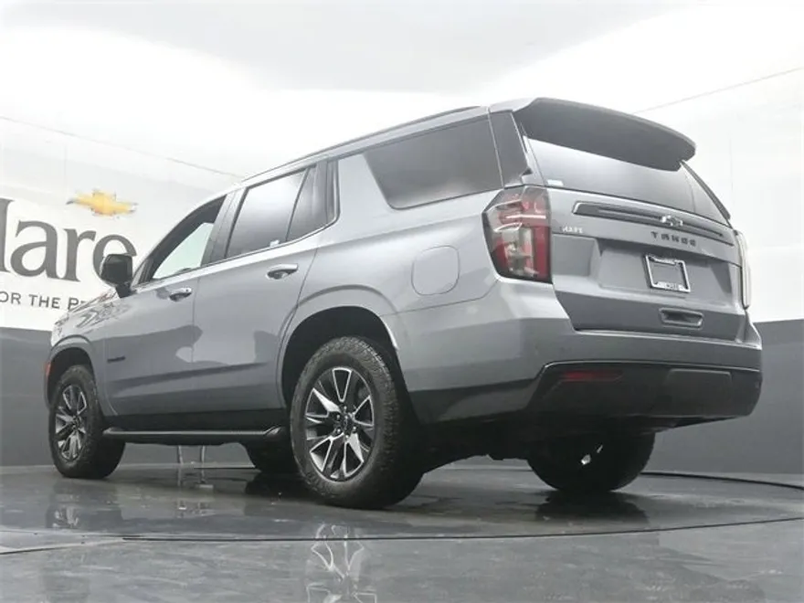2023 Chevrolet Tahoe Z71 photo 1