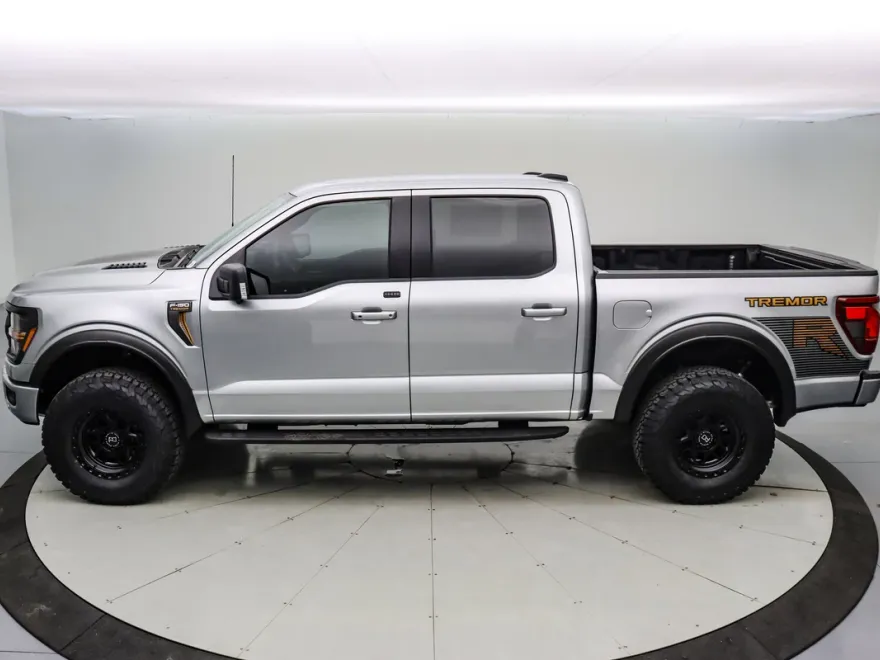 2025 Ford F-150 Tremor photo 1