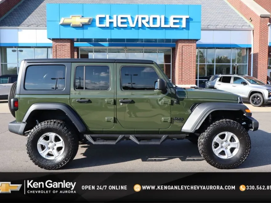 2022 Jeep Wrangler Unlimited Sport photo 1