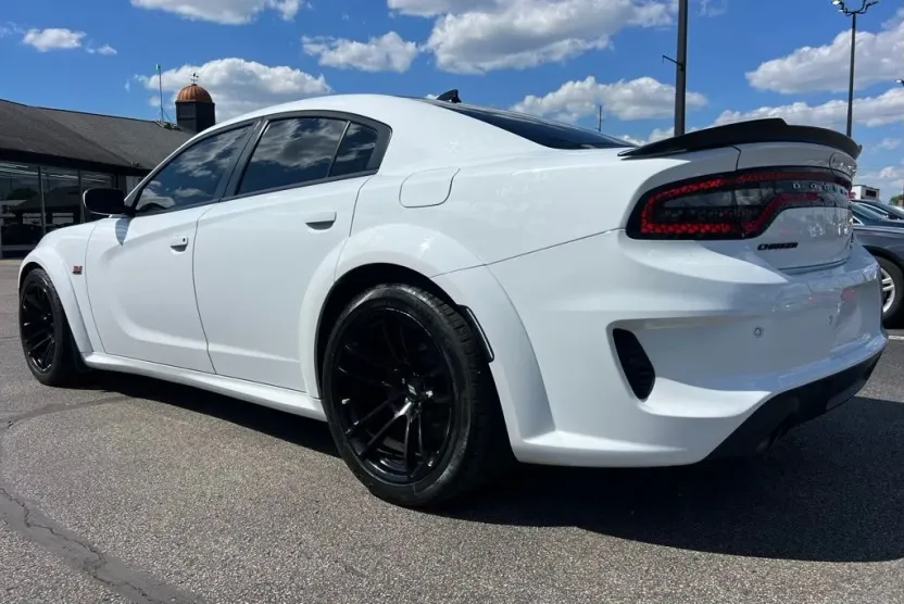2021 Dodge Charger R/T Scat Pack Widebody photo 1