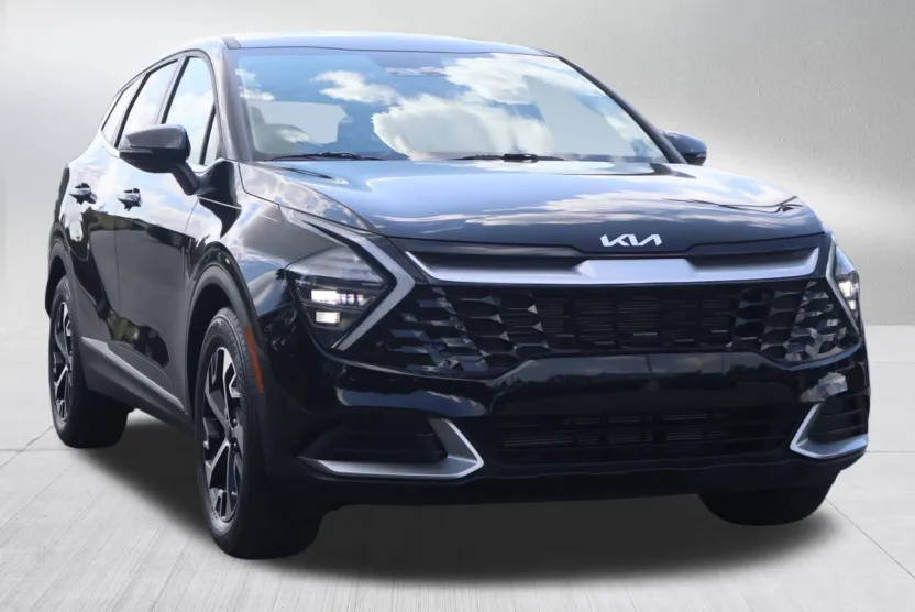 2024 Kia Sportage EX photo 1