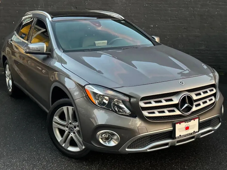 2018 Mercedes Benz GLA 250 4MATIC photo 1