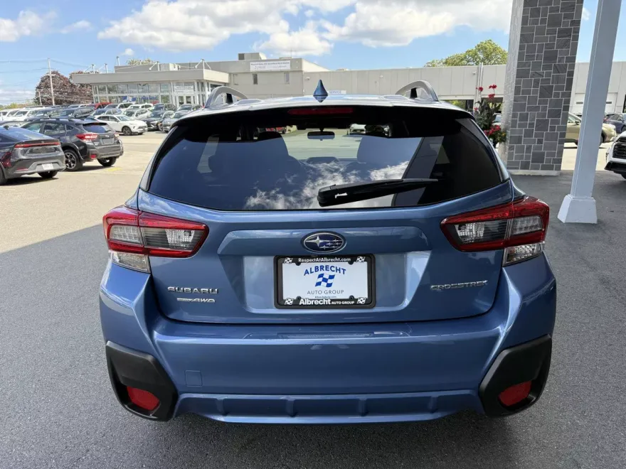 2023 Subaru Crosstrek Premium photo 1