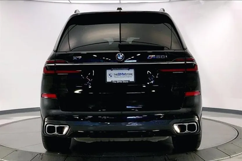 2024 Bmw X7 M60i photo 1