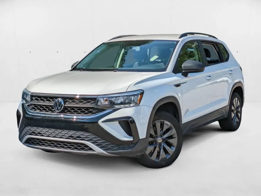 2022 Volkswagen Taos S photo 1