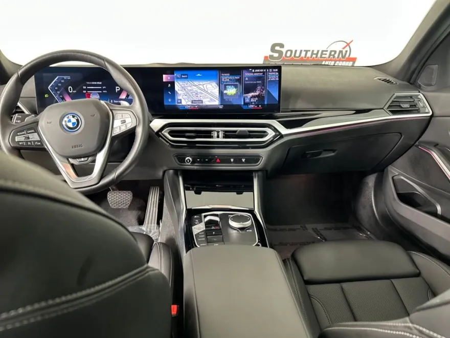 2024 Bmw 330e xDrive photo 1