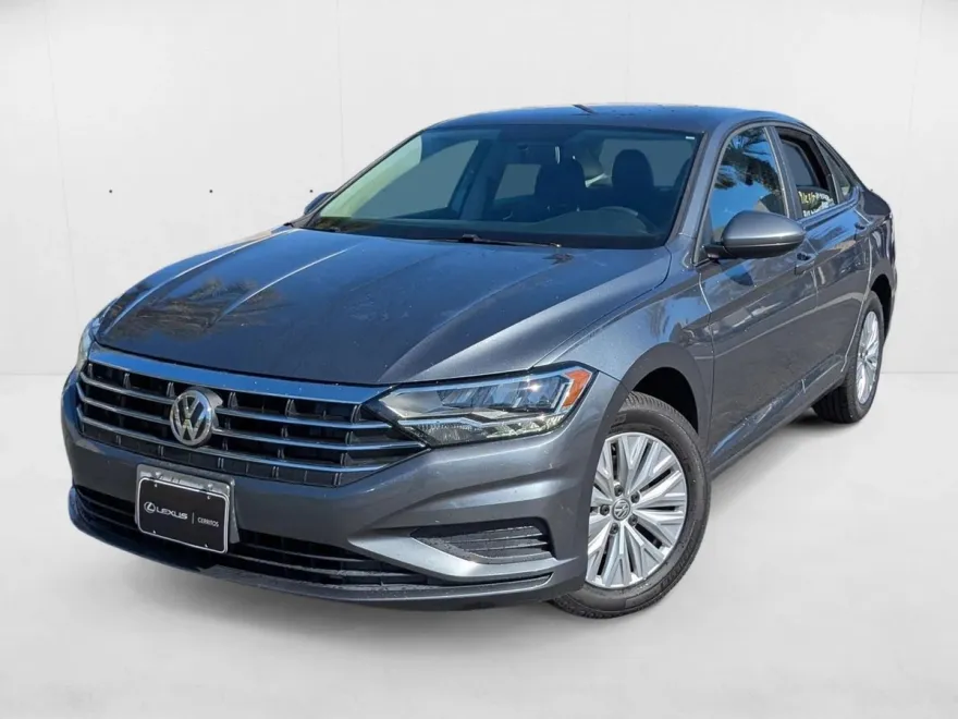 2019 Volkswagen Jetta SE R-Line photo 1