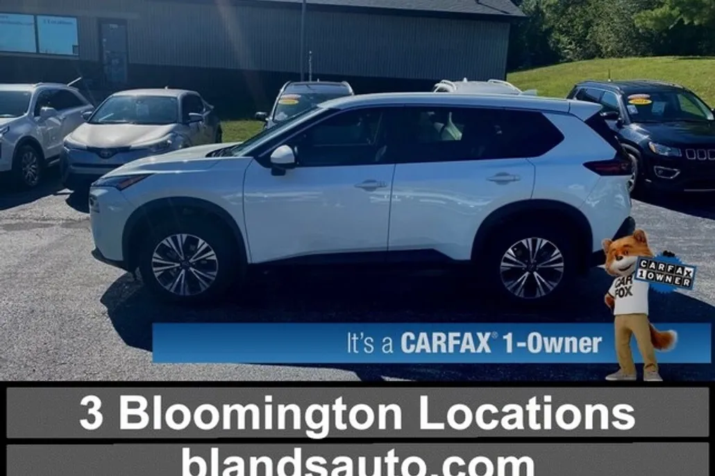 2023 Nissan Rogue SV photo 1