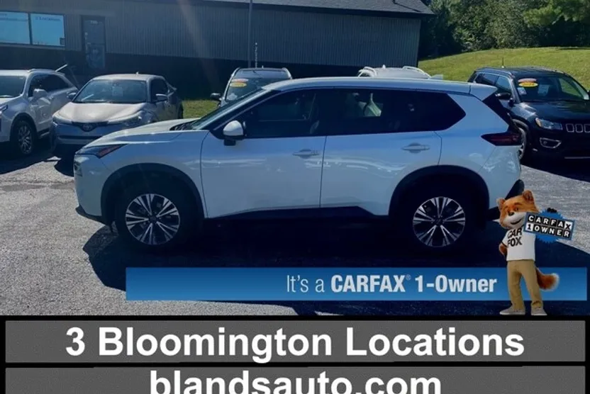 2023 Nissan Rogue SV photo 1