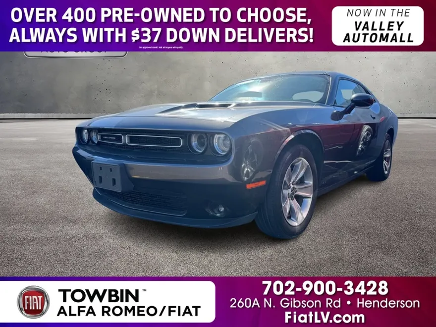 2021 Dodge Challenger SXT photo 1
