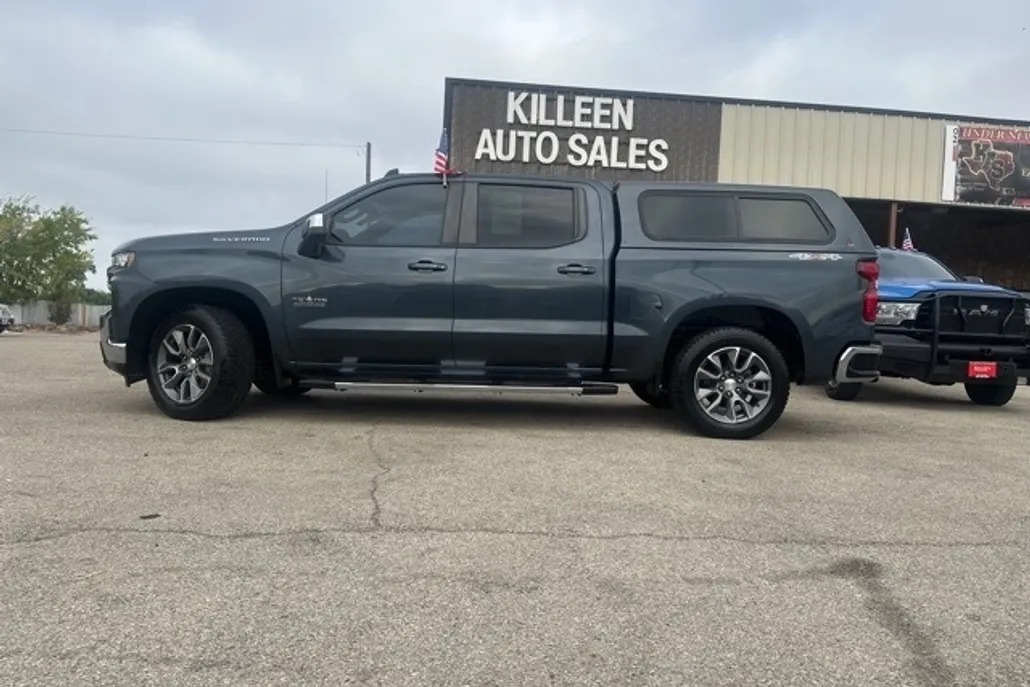 2019 Chevrolet Silverado 1500 LT photo 1