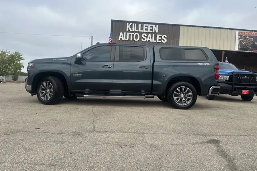 2019 Chevrolet Silverado 1500 LT photo 1