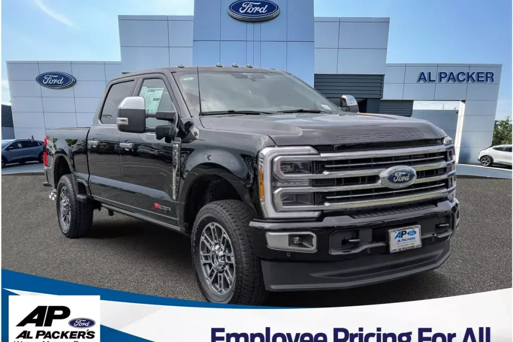 2025 Ford F-350 Platinum photo 1